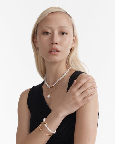 En Pointe Pearl Pendant Necklace - Gold